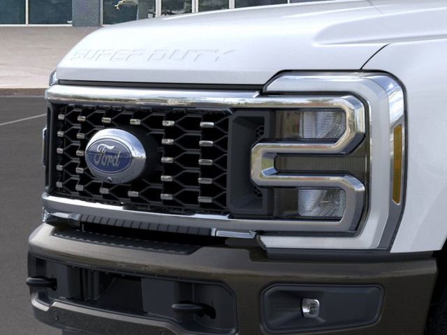 2025 Ford F-350 King Ranch photo 13