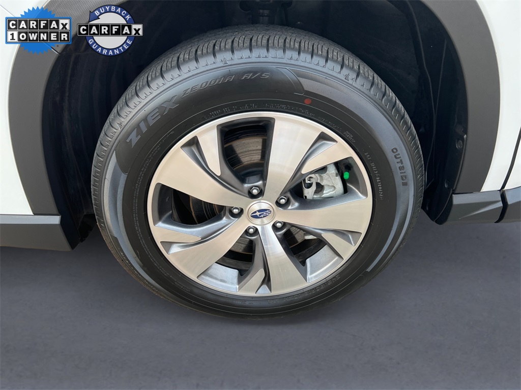 2024 Subaru Ascent Premium photo 8