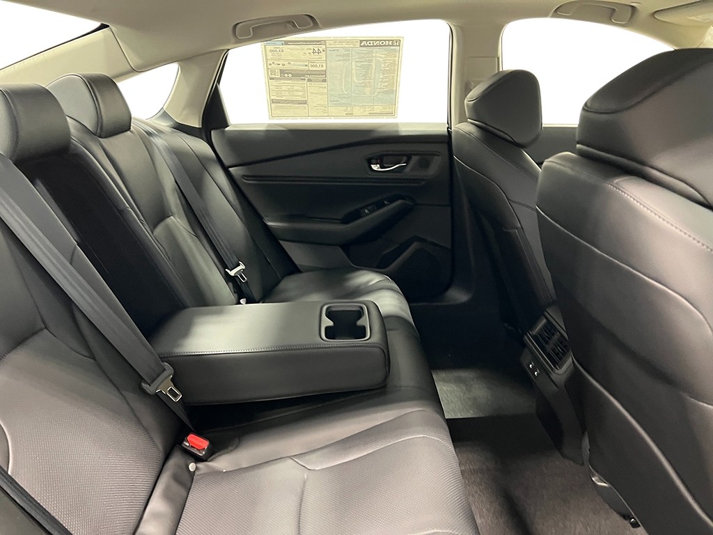 2025 Honda Accord Hybrid Touring photo 28