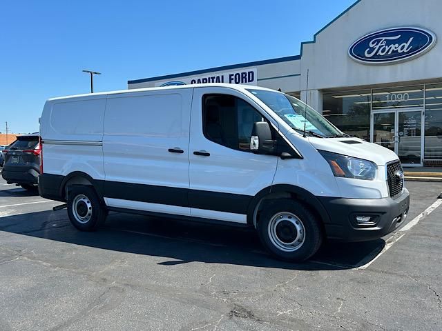 2025 Ford Transit photo 2