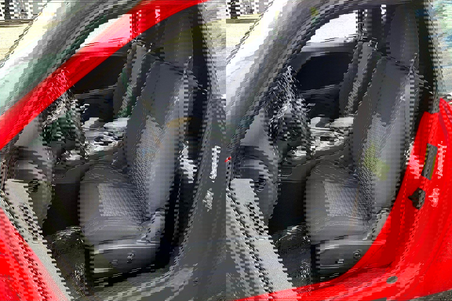 2022 Dodge Challenger SXT photo 22