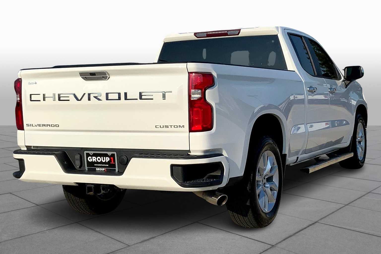 2021 Chevrolet Silverado 1500 Custom photo 12