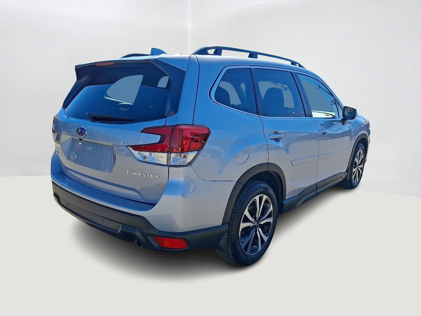 2022 Subaru Forester Limited photo 4