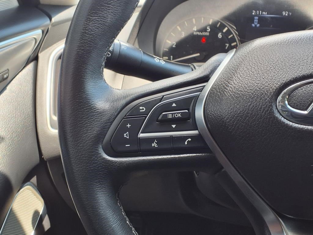 2022 Infiniti Q50 LUXE photo 15