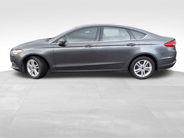 2018 Ford Fusion SE photo 3