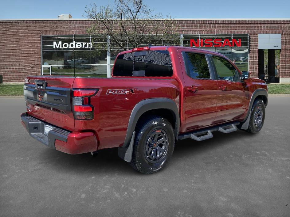 2025 Nissan Frontier PRO-X photo 3