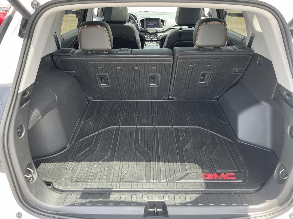 2024 Gmc Terrain AT4 photo 5