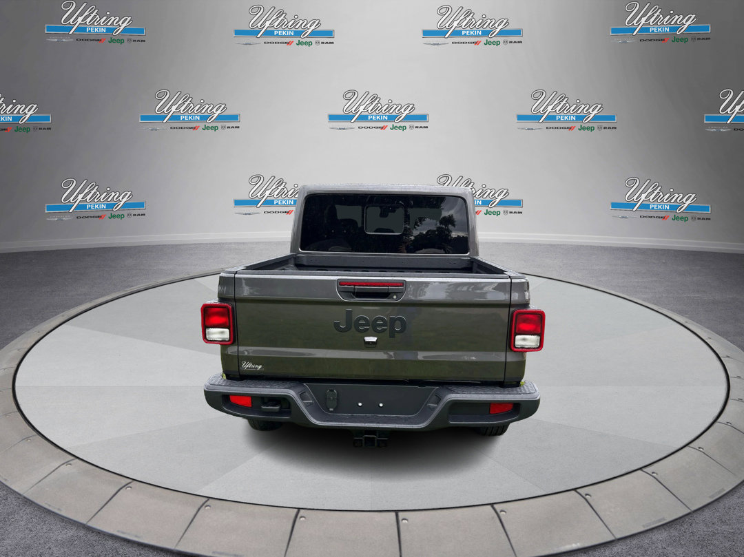 2025 Jeep Gladiator Sport S photo 3