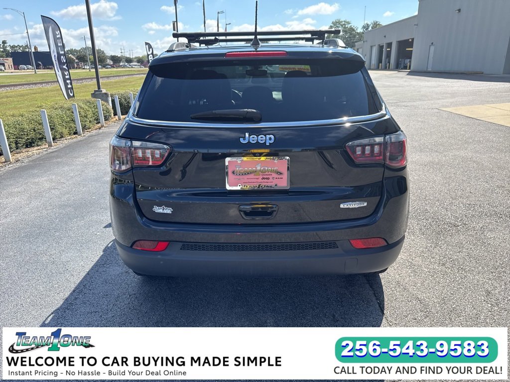 2021 Jeep Compass Latitude photo 23
