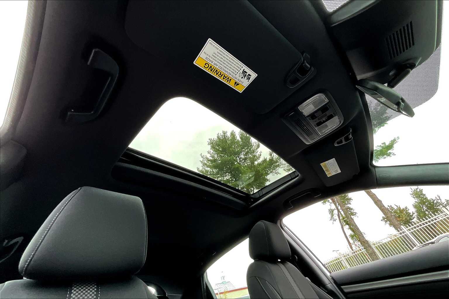 2021 Honda Civic Hatchback EX photo 13