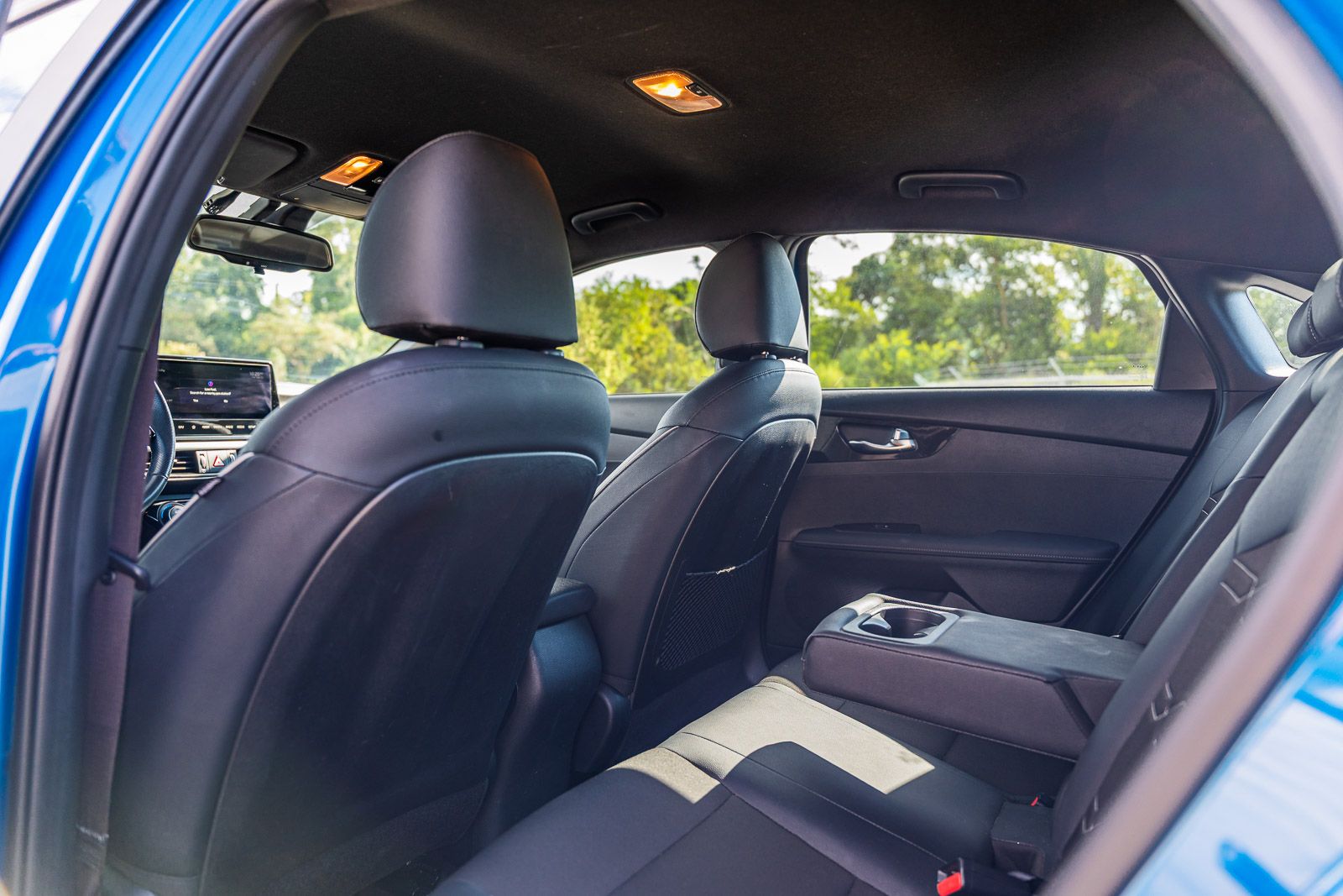 2022 Kia Forte GT-Line photo 16
