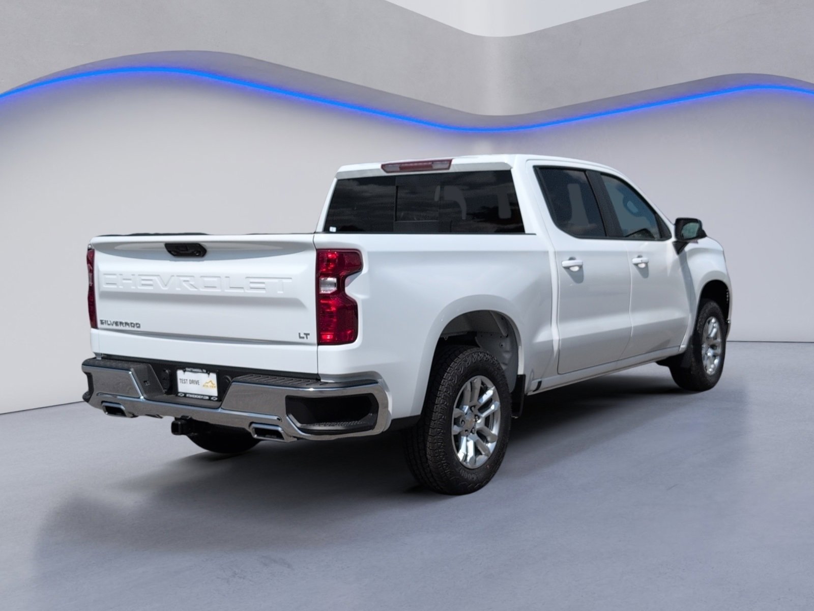 2025 Chevrolet Silverado 1500 LT photo 2