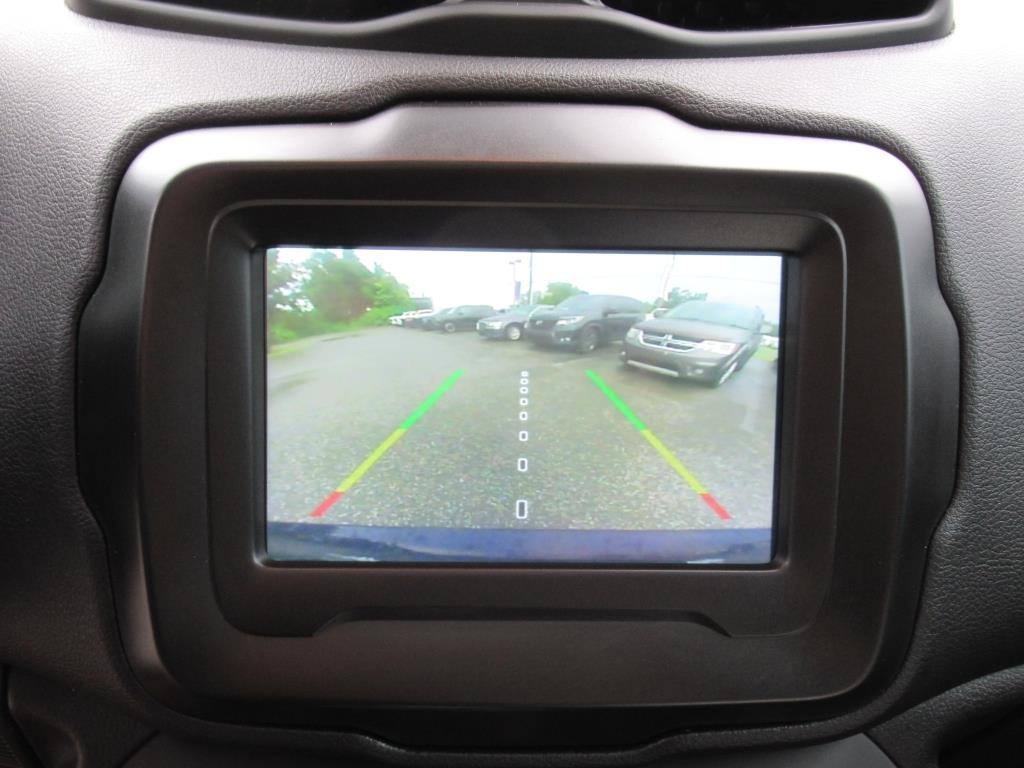 2021 Jeep Renegade Latitude photo 22