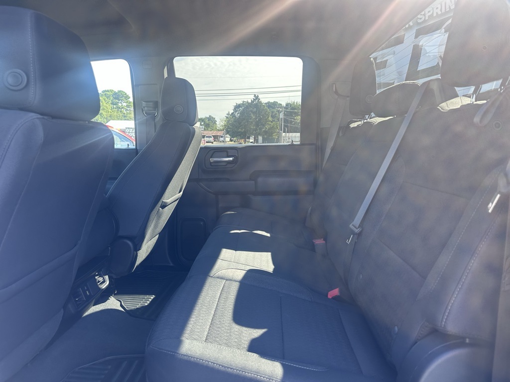 Used 2024 Chevrolet Silverado 2500HD Custom with VIN 2GC4YME79R1125927 for sale in Little Rock