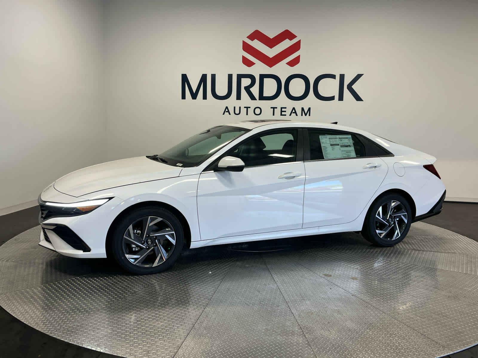 2025 Hyundai Elantra Hybrid Limited photo 2