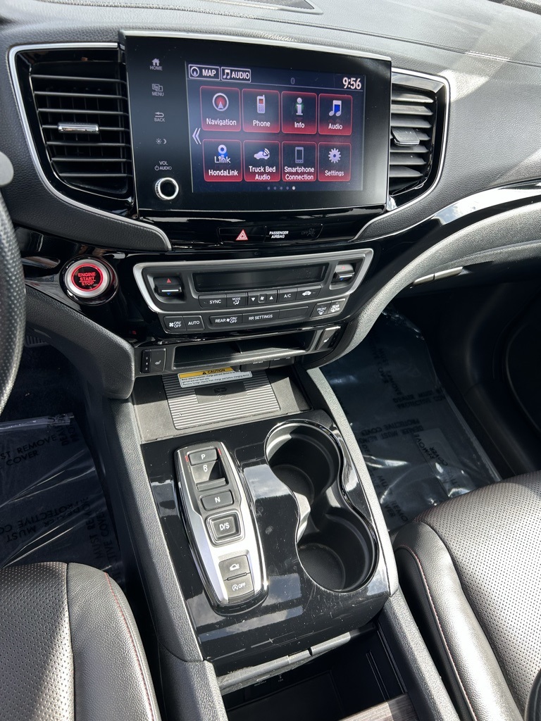 2023 Honda Ridgeline Black Edition photo 19