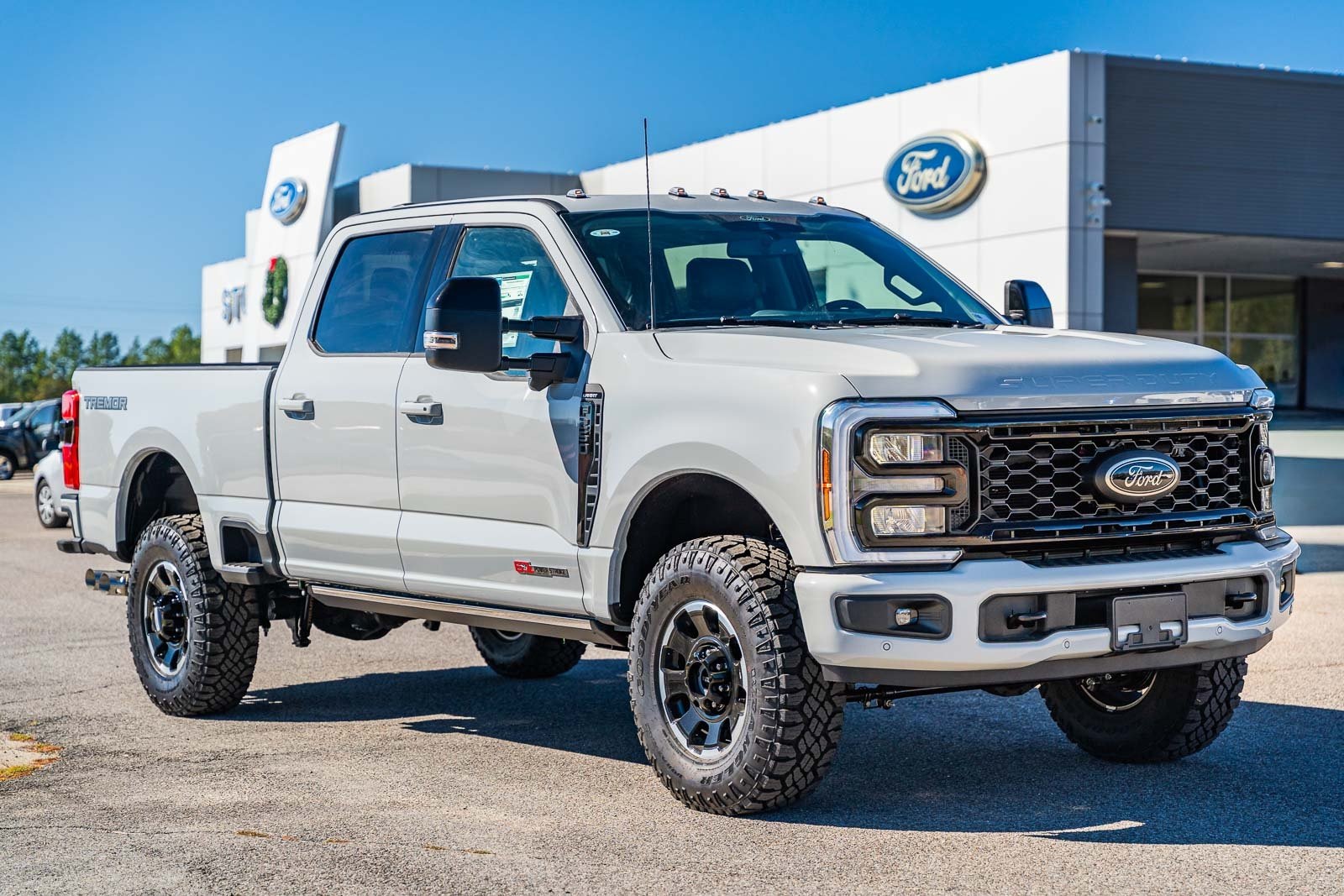 2026 Ford F-250 Super Duty Lariat's photo