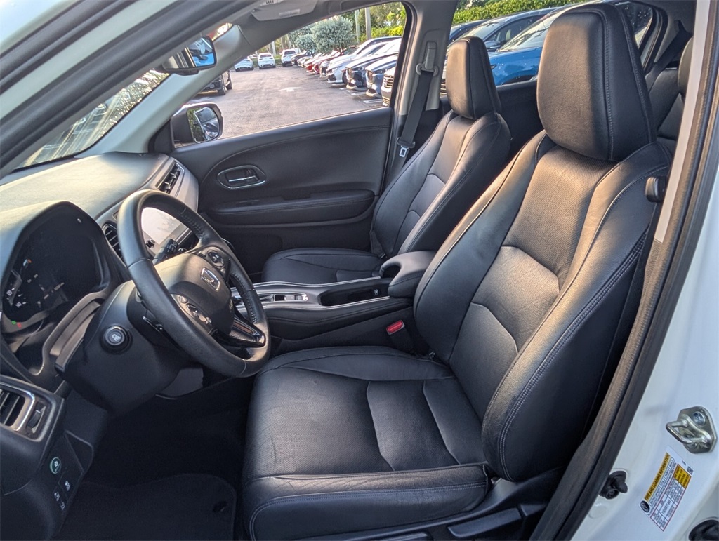 2021 Honda HR-V EX-L photo 4
