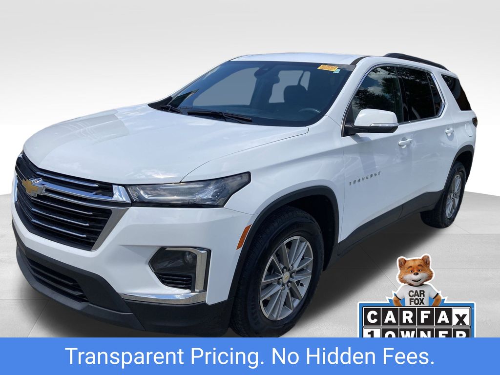 2022 Chevrolet Traverse LT Cloth