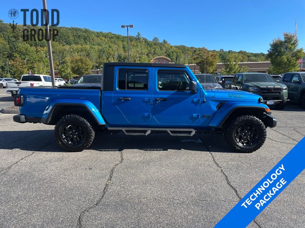2023 Jeep Gladiator Willys photo 6