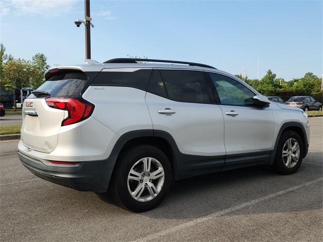 2020 Gmc Terrain SLE photo 3