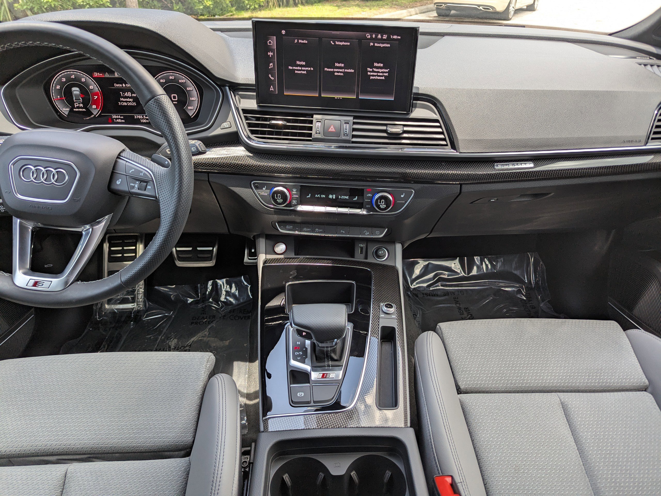 2024 Audi SQ5 Premium Plus photo 16