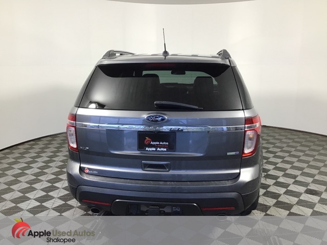 2014 Ford Explorer XLT photo 4