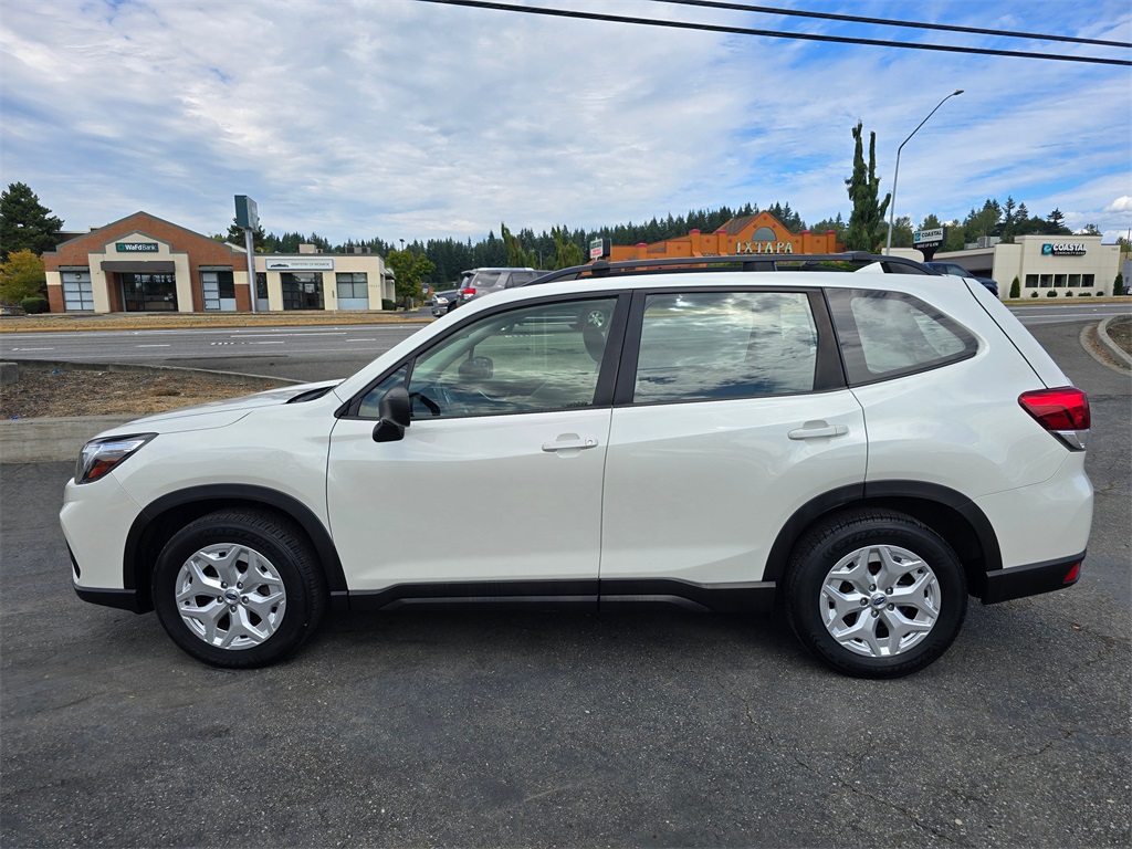 2021 Subaru Forester Base photo 3