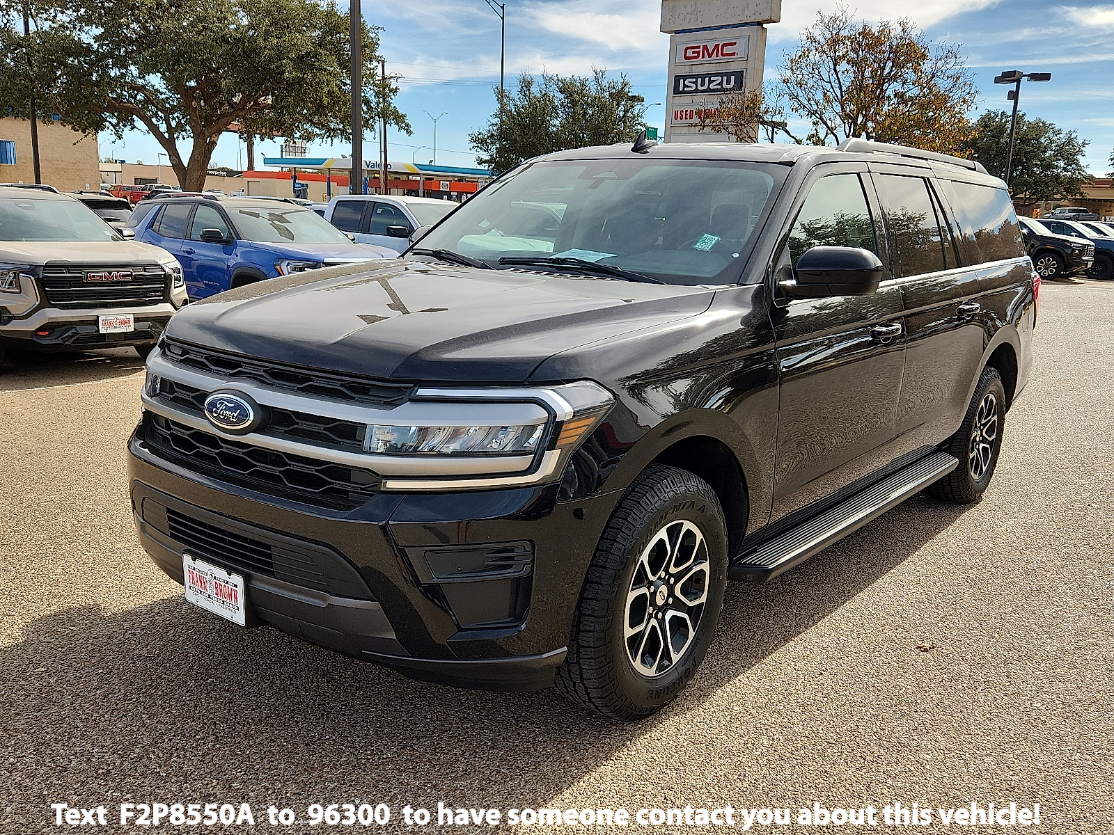 2024 Ford Expedition XLT's photo