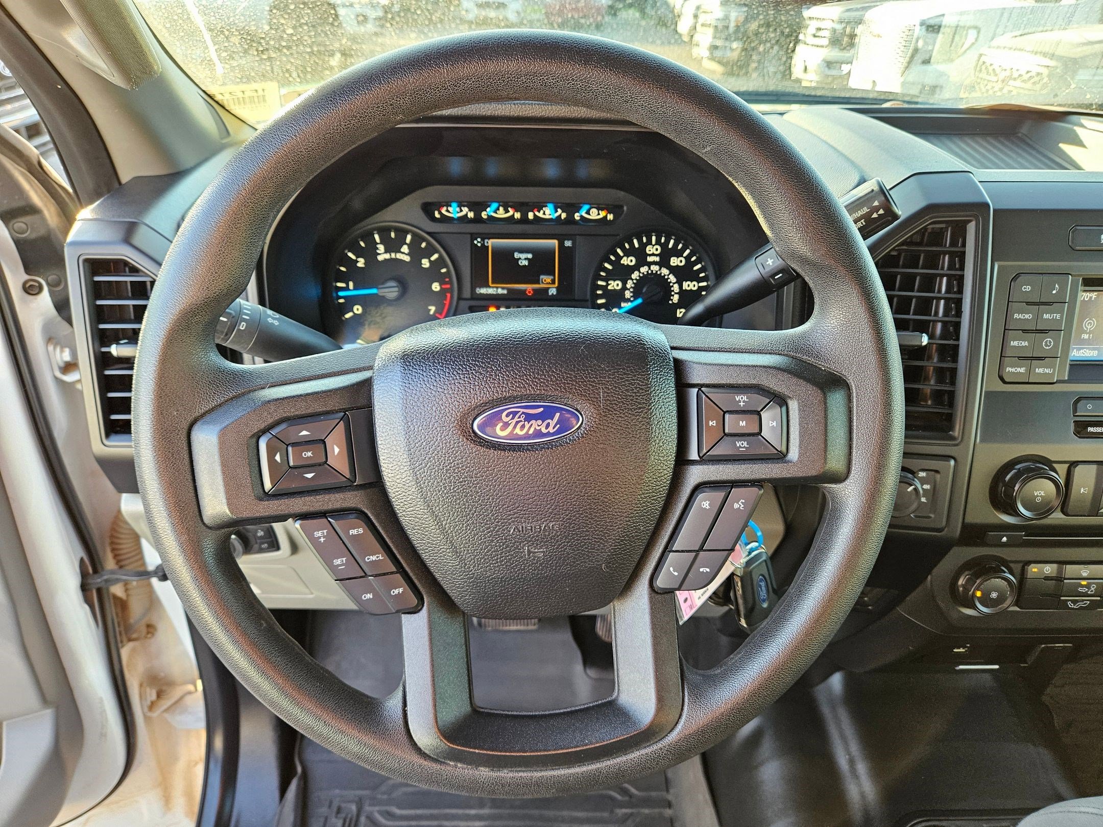 2016 Ford F-150 XL photo 13
