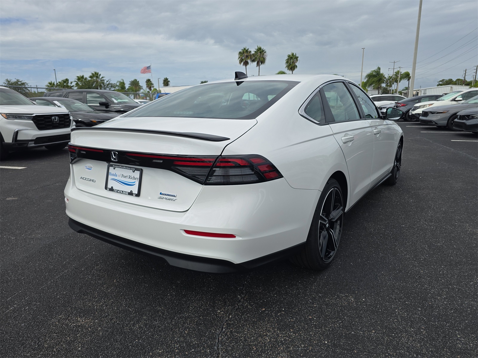 2025 Honda Accord Hybrid Sport photo 3