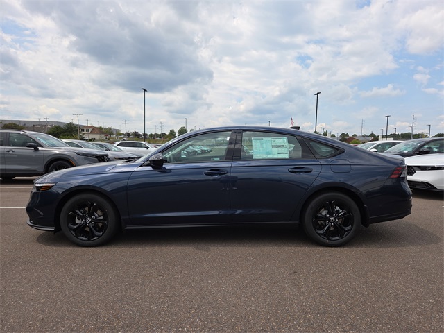 2025 Honda Accord SE photo 2