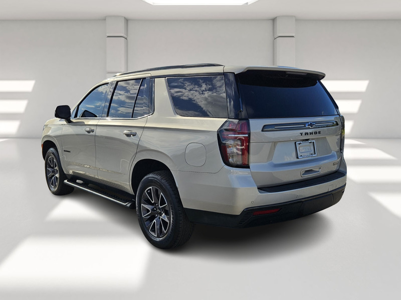 2021 Chevrolet Tahoe Z71 photo 2