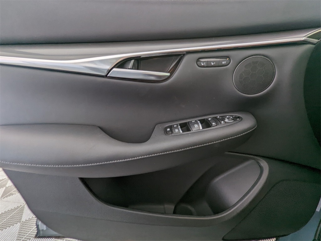 2025 Infiniti QX50 Luxe AWD photo 16