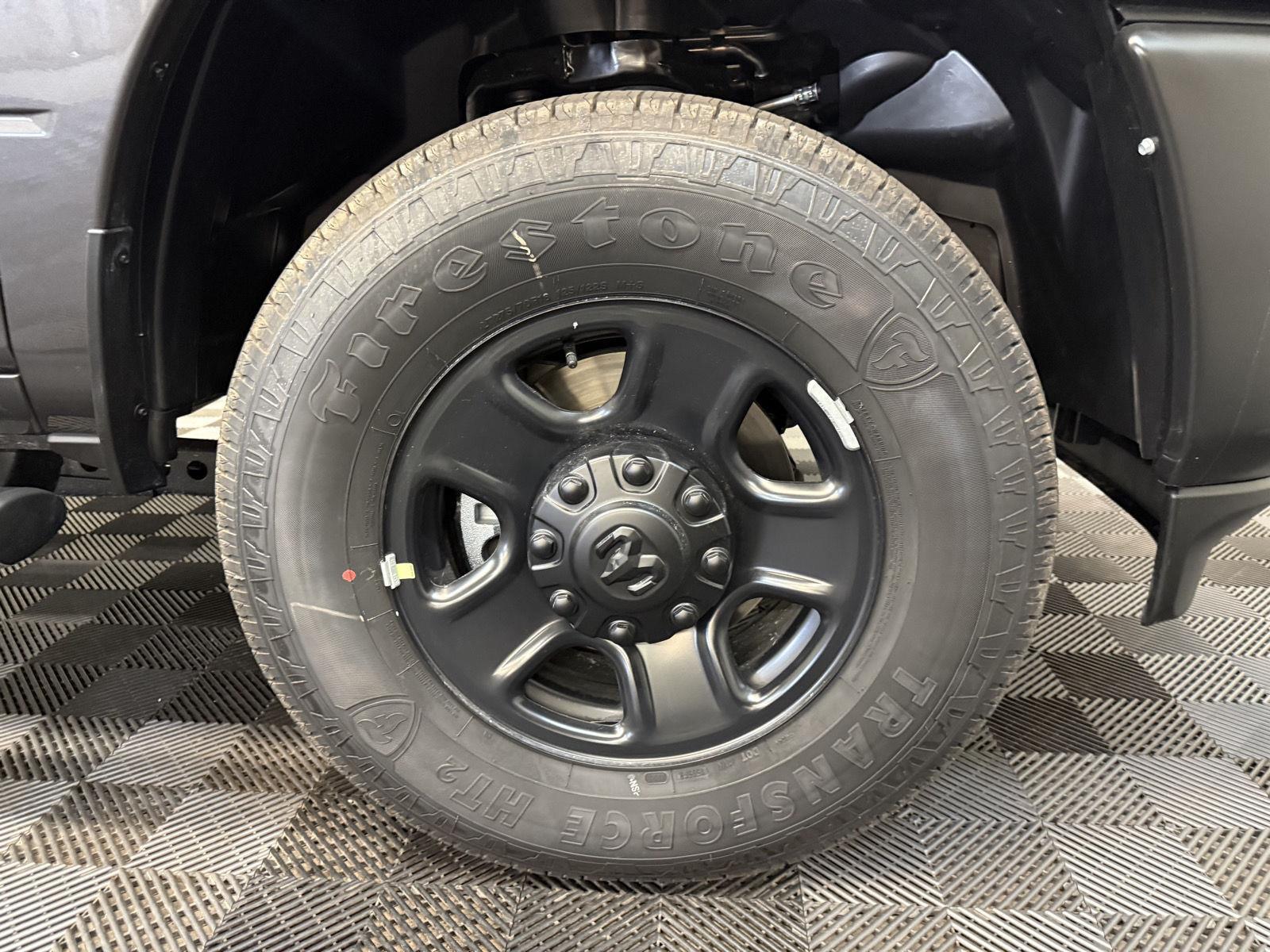 2026 Ram 2500 Tradesman photo 4