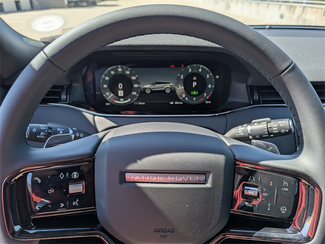 2026 Land Rover Range Rover Evoque Dynamic SE photo 11