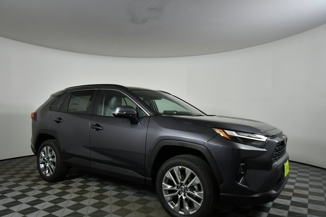 2025 Toyota RAV4 XLE Premium photo 5
