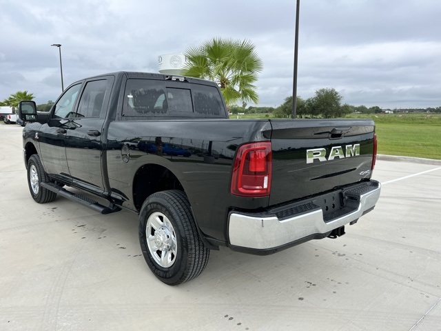 2026 Ram 3500 Tradesman photo 4