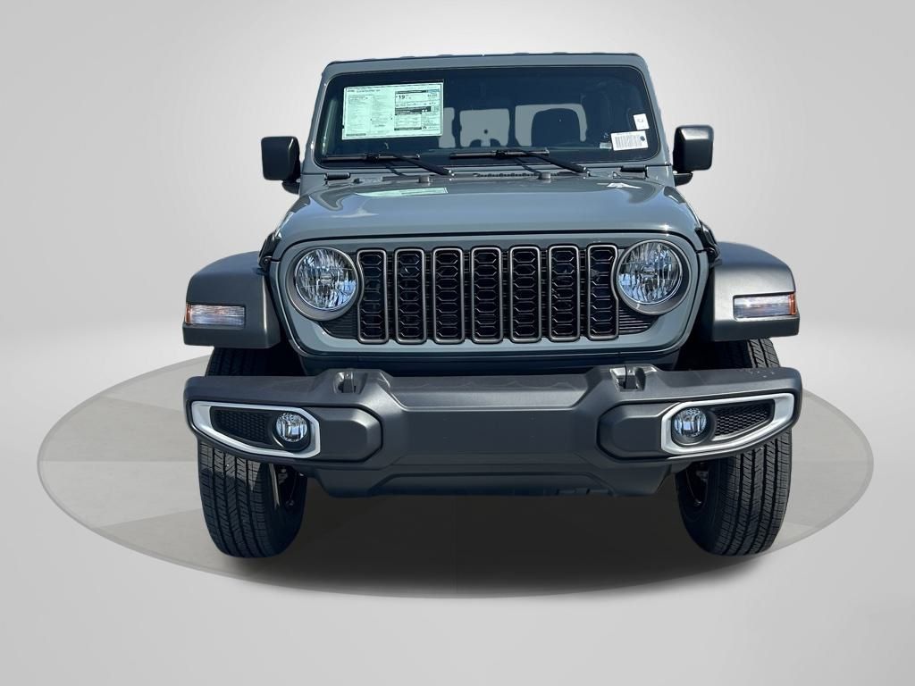 2025 Jeep Gladiator Sport photo 3