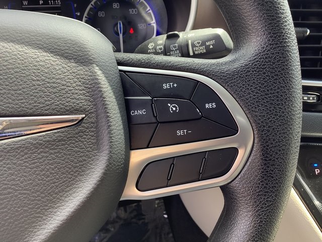 2021 Chrysler Voyager LXi photo 12