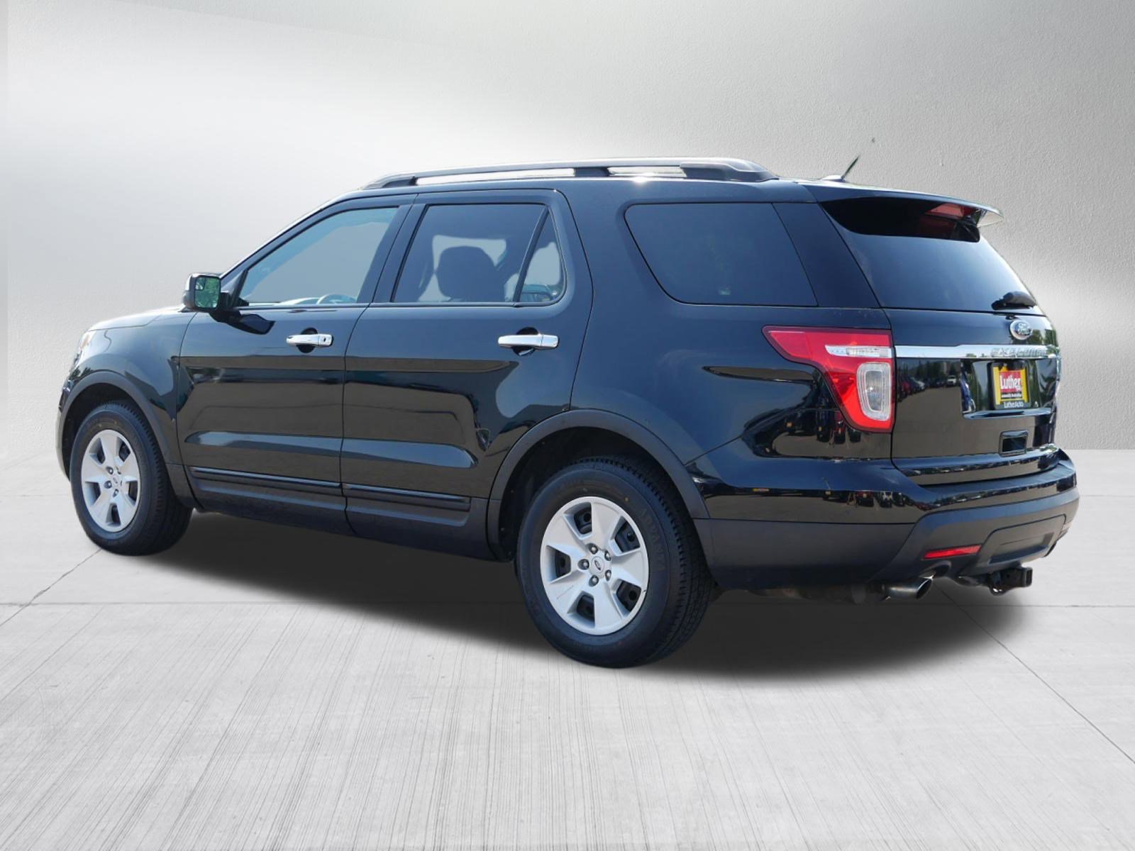 2012 Ford Explorer Base photo 5