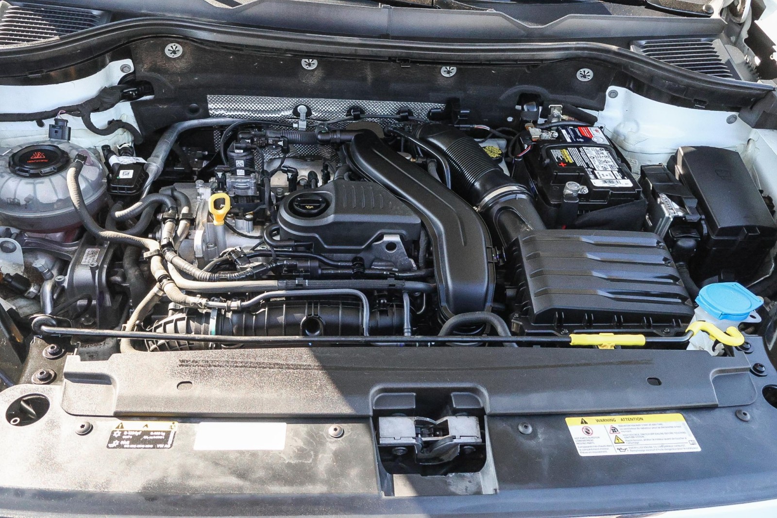 2022 Volkswagen Taos S photo 23