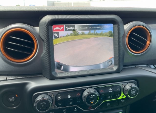 2021 Jeep Gladiator Mojave photo 17