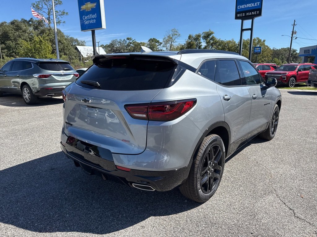 2025 Chevrolet Blazer RS photo 4
