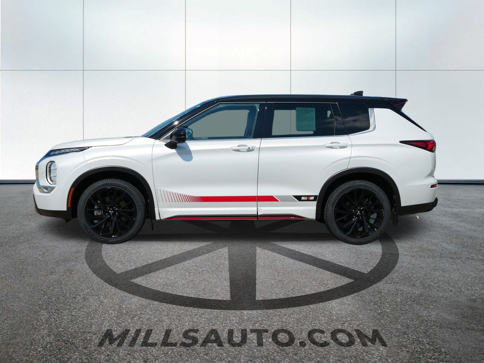 Used 2023 Mitsubishi Outlander SE RALLIART with VIN JA4J4UA89PZ048004 for sale in Willmar, Minnesota