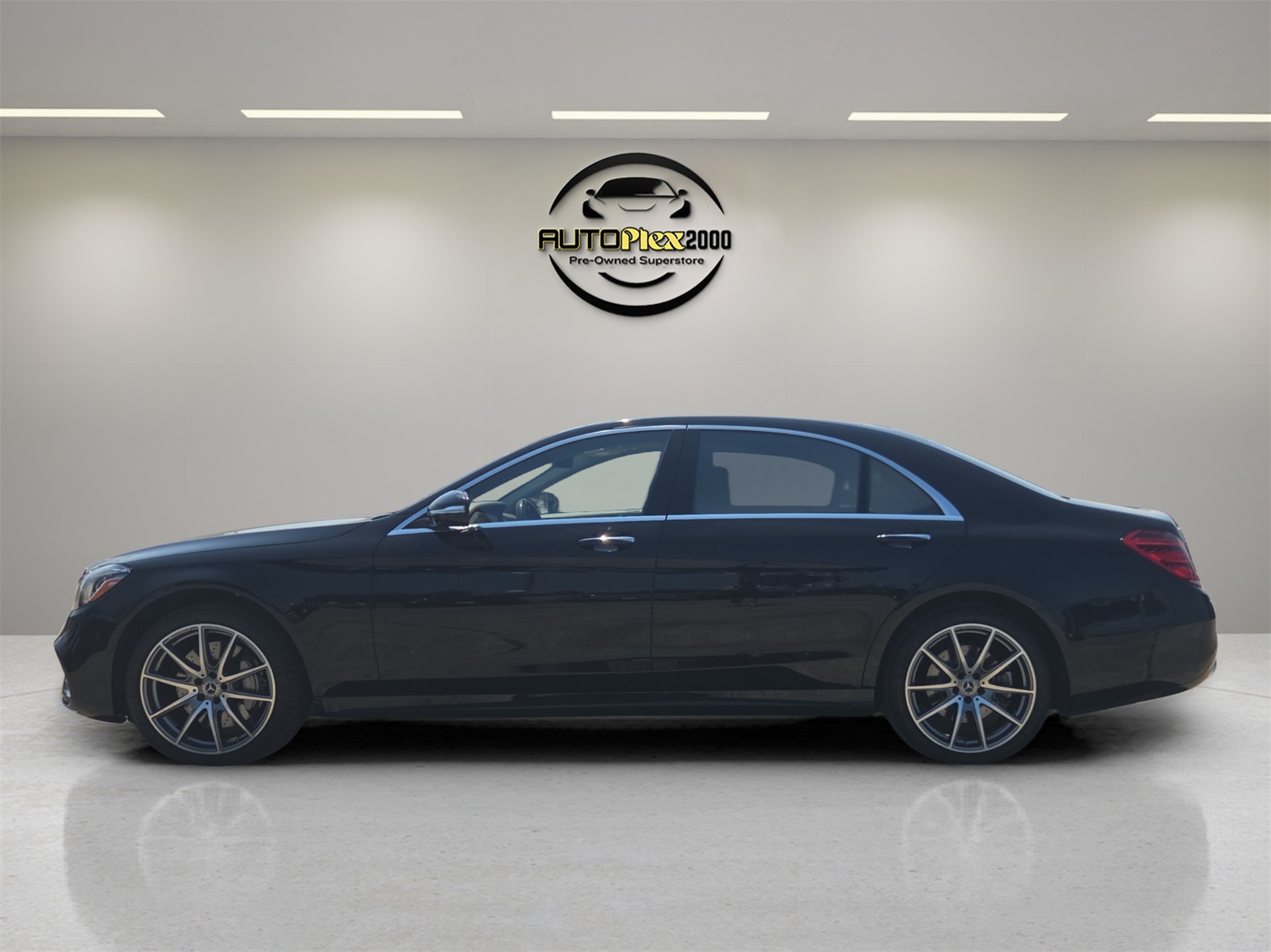 2020 Mercedes Benz S 560 photo 4