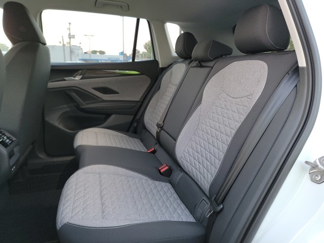 2025 Volkswagen Tiguan S photo 14