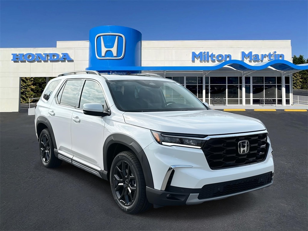 2025 Honda Pilot Touring's photo