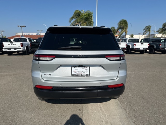 2024 Jeep Grand Cherokee Altitude X photo 3