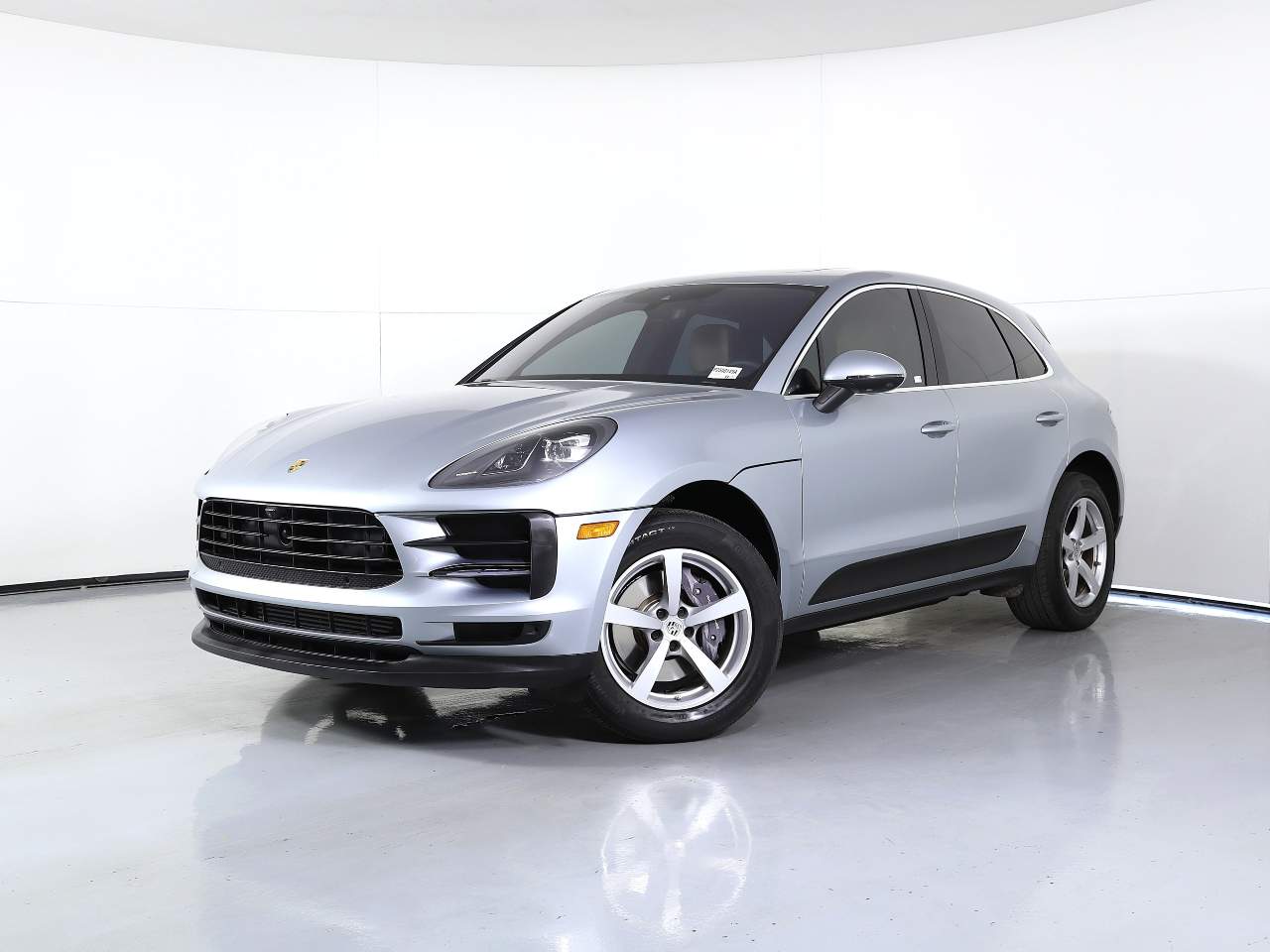 2021 Porsche Macan Base